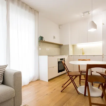 Apartment Sunshine T20 *